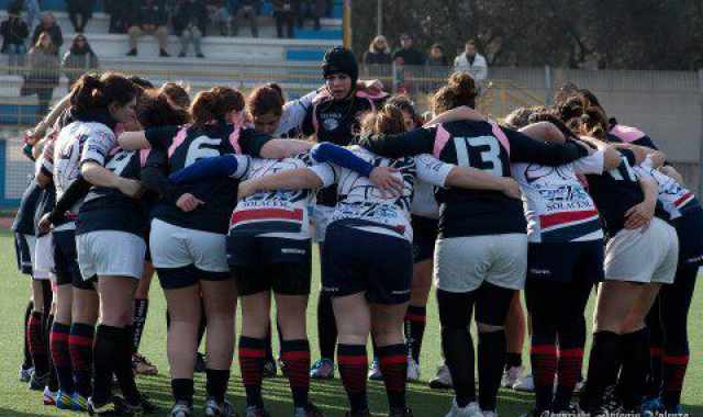 Le ''pantere'' portano Bari in meta: quando il rugby si tinge di rosa